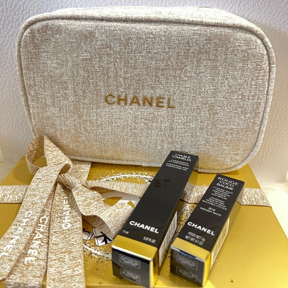 CHANEL Makeup Chanel Holiday Gift Set 223 Poshmark